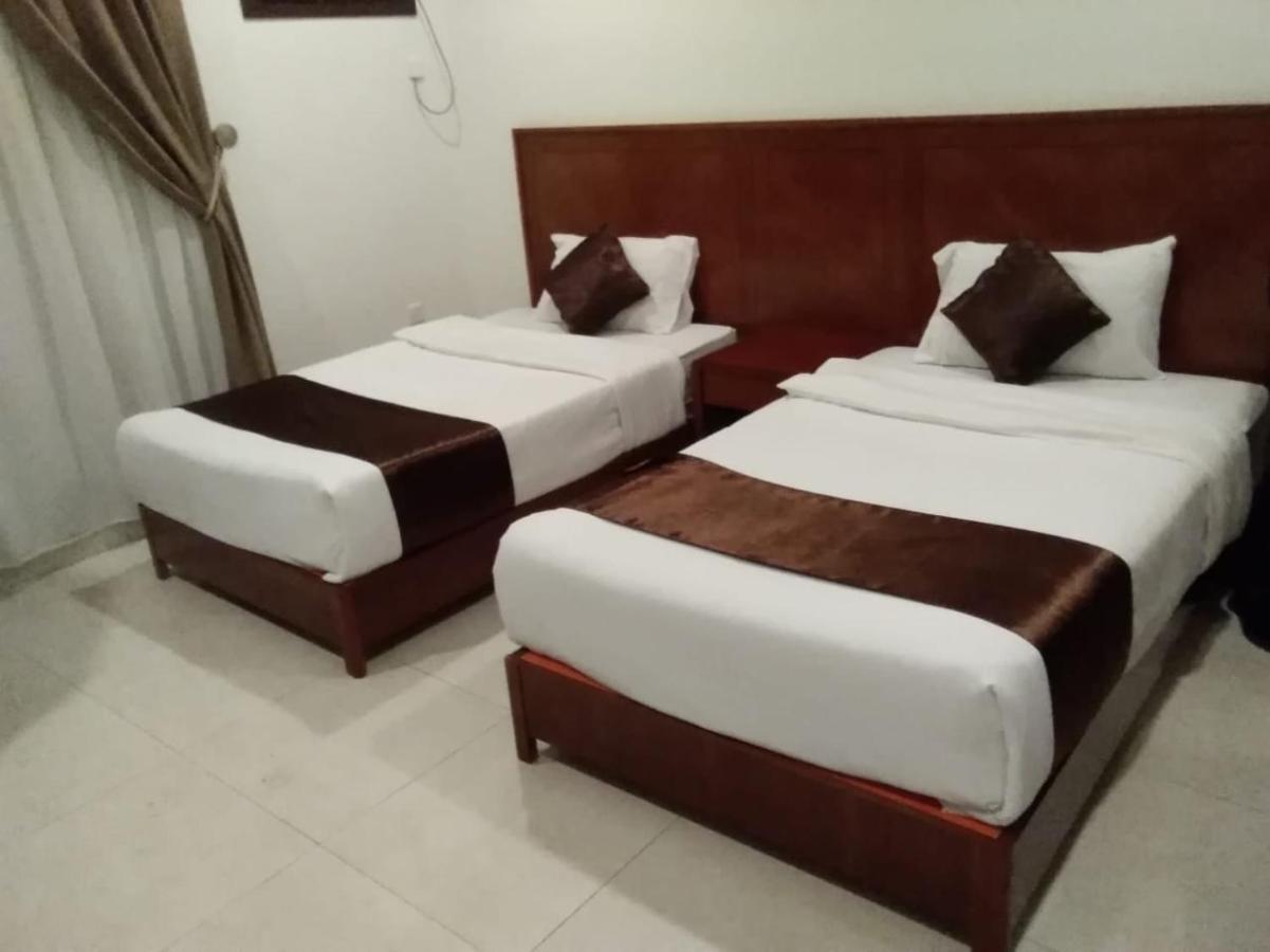Iwan Alandalusia Al Ajaweed Aparthotel Yidda Exterior foto