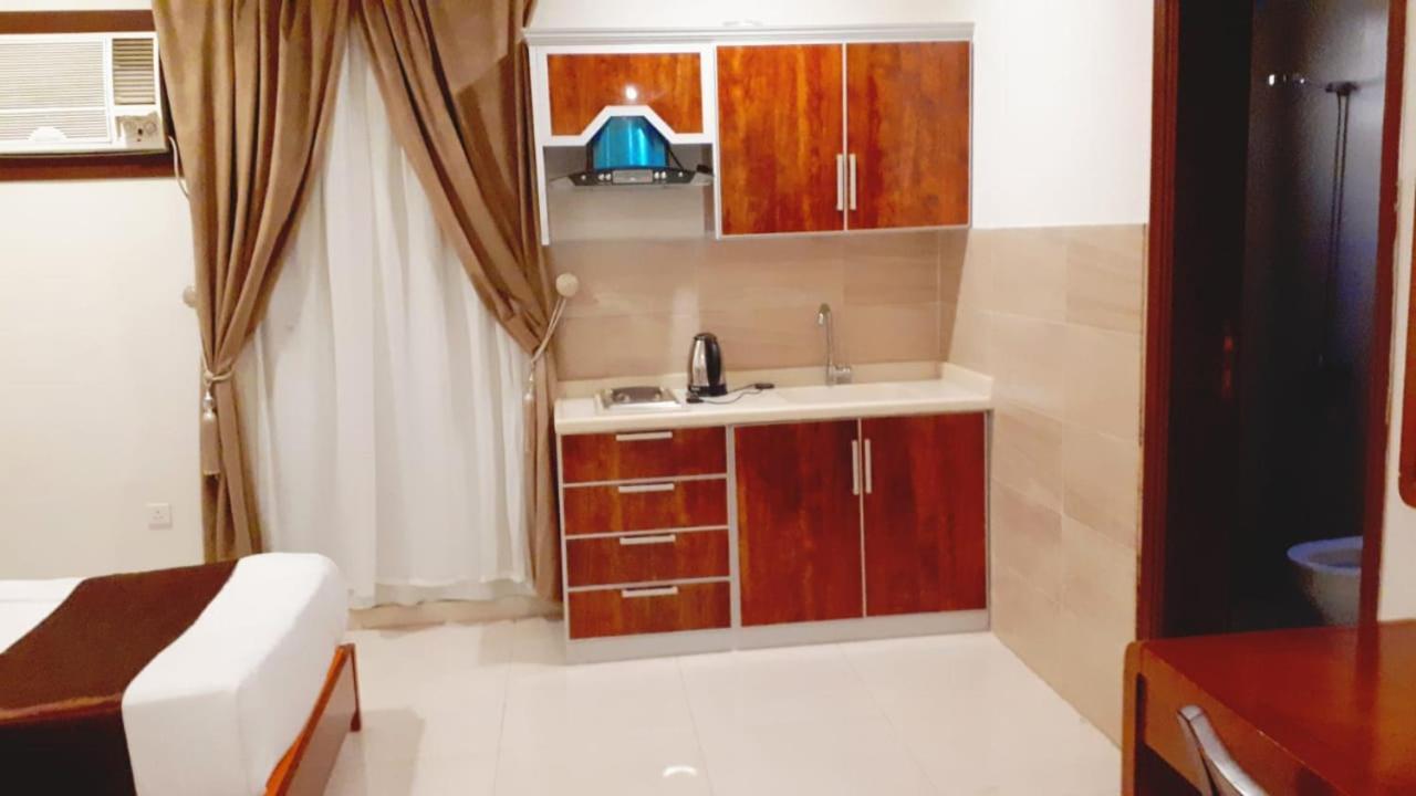 Iwan Alandalusia Al Ajaweed Aparthotel Yidda Exterior foto